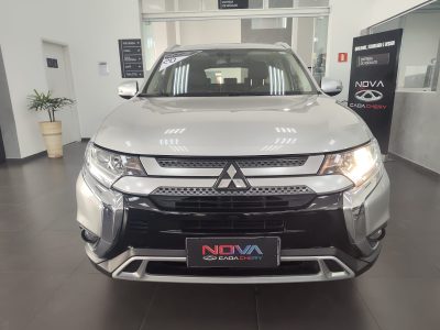 MITSUBISHI OUTLANDER 2.0 AT 7 LUGARES GAS 2019